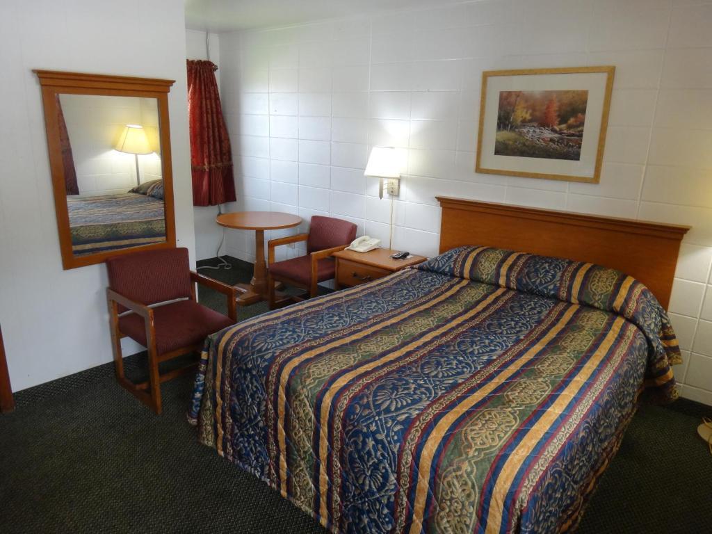 Tower Motel Green Bay Extérieur photo